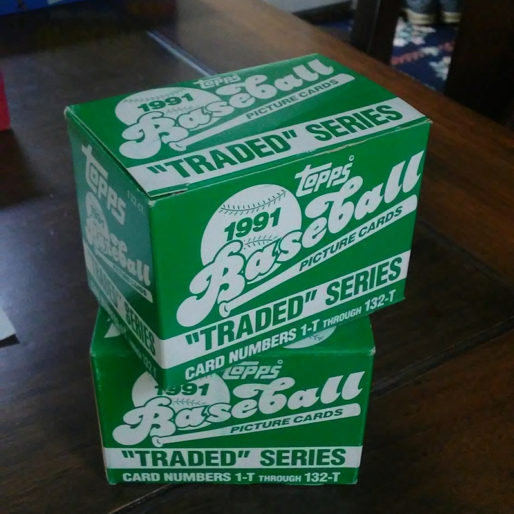 1991 Topps Traded Series Baseball Cards (2)